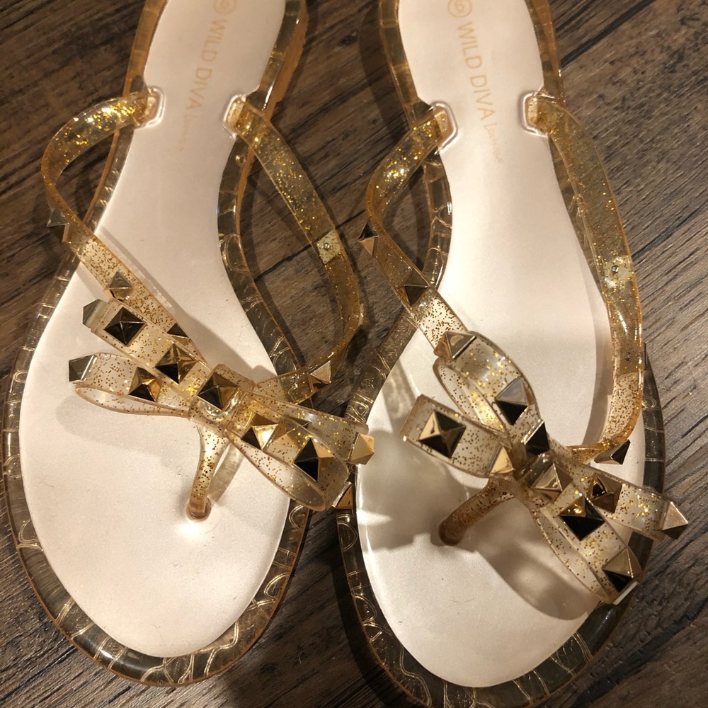 Brand new glitter jelly flip flops with rockstuds